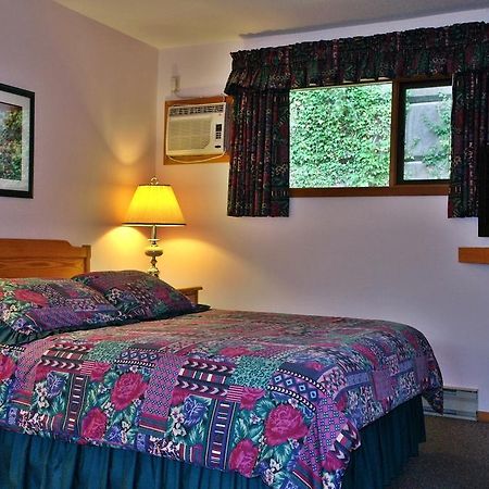 Colonial 900 Motel Хоуп Екстериор снимка